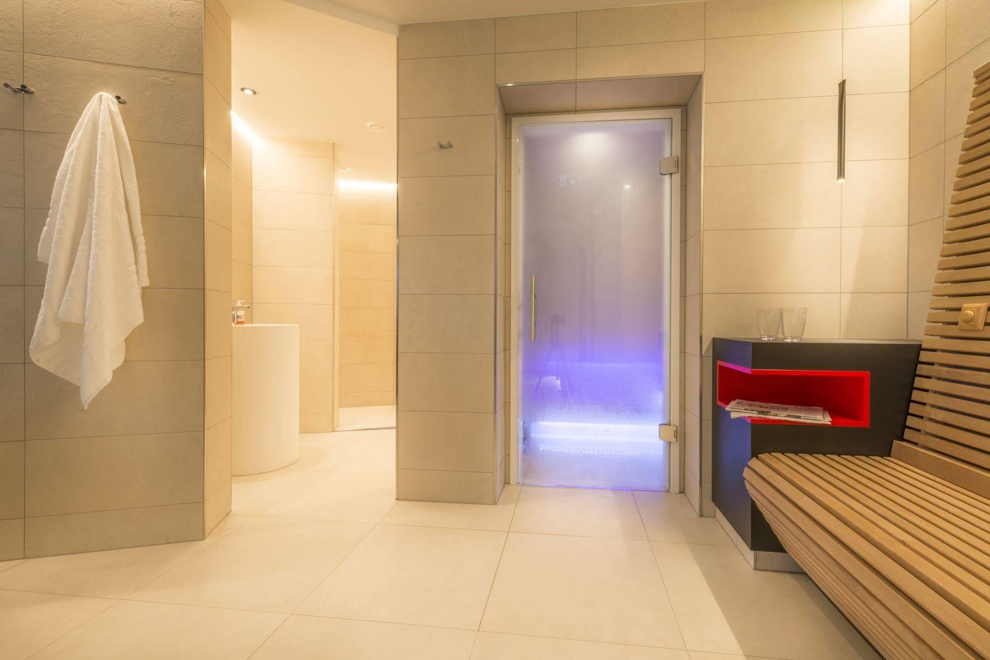 Hotel Heart Grischuna 4*