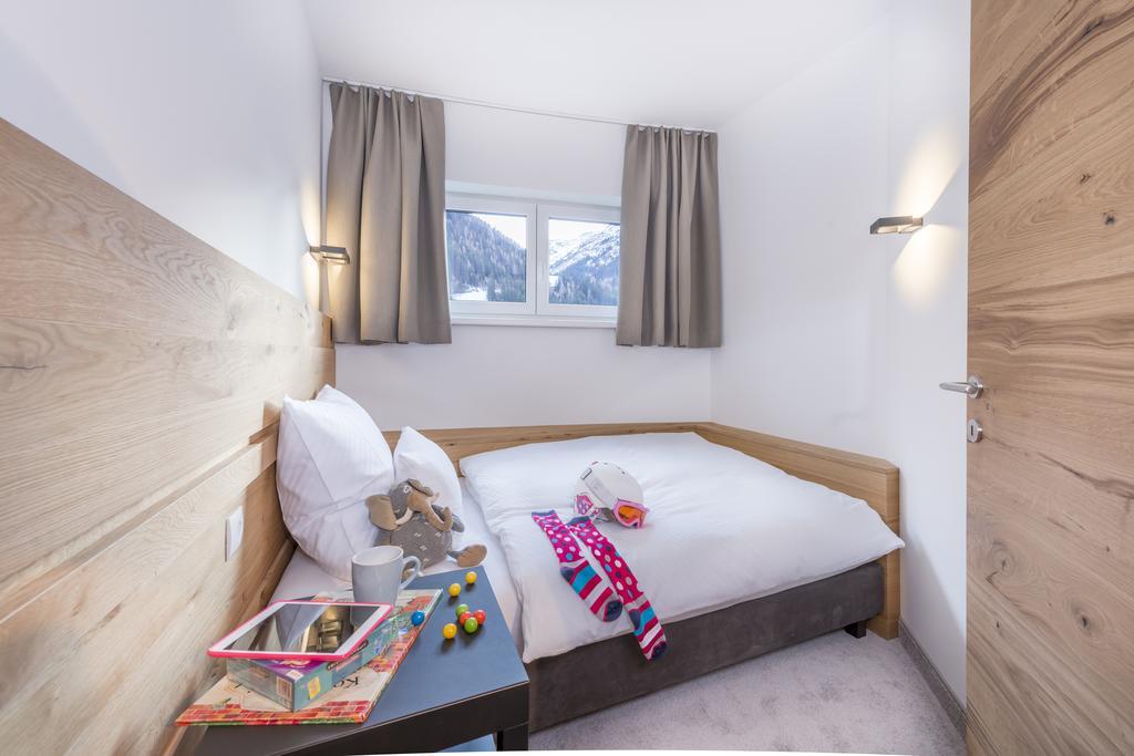 Grischuna Hotel 4*
